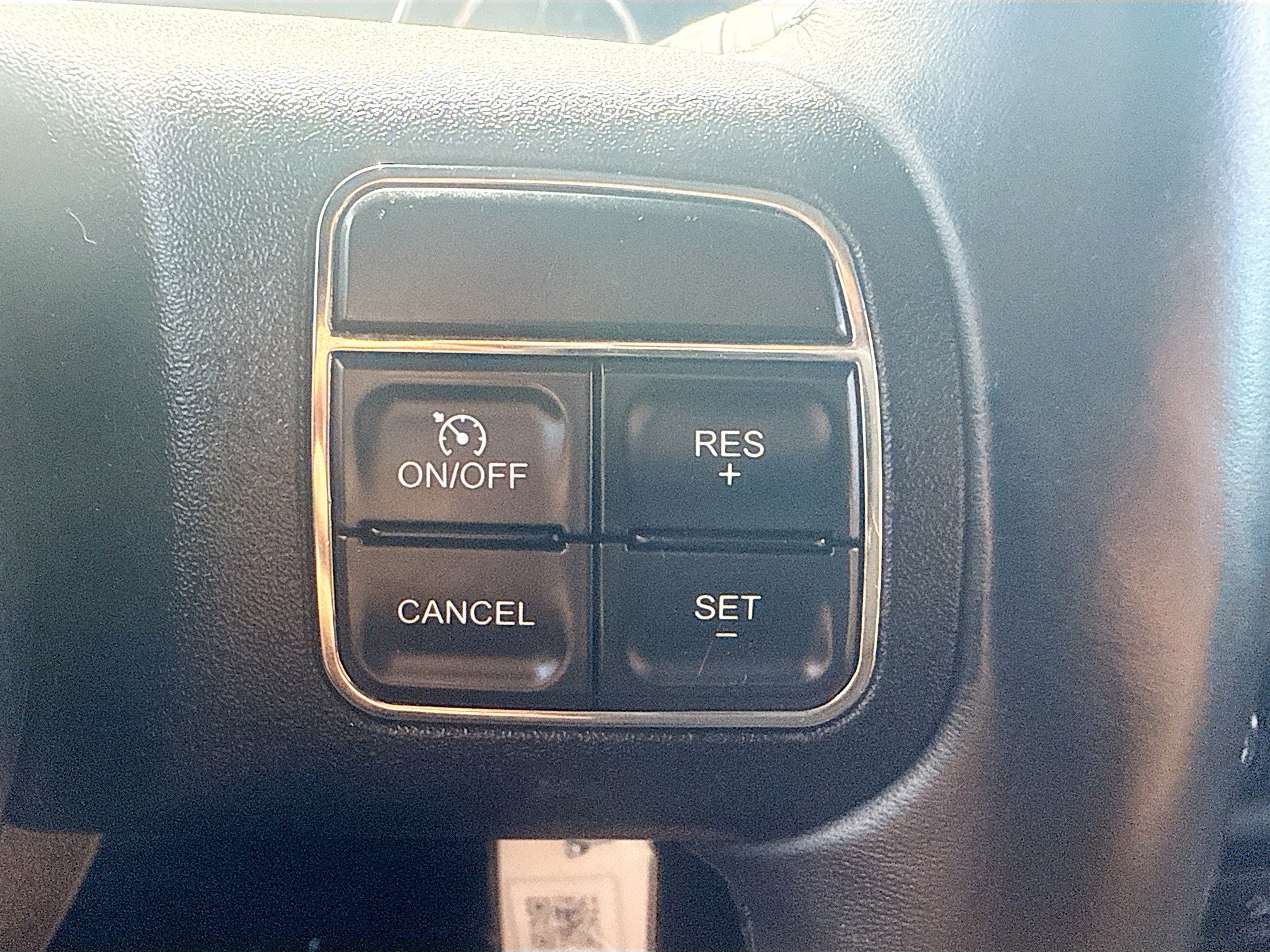 Used 2013 Black Jeep Sport image 33