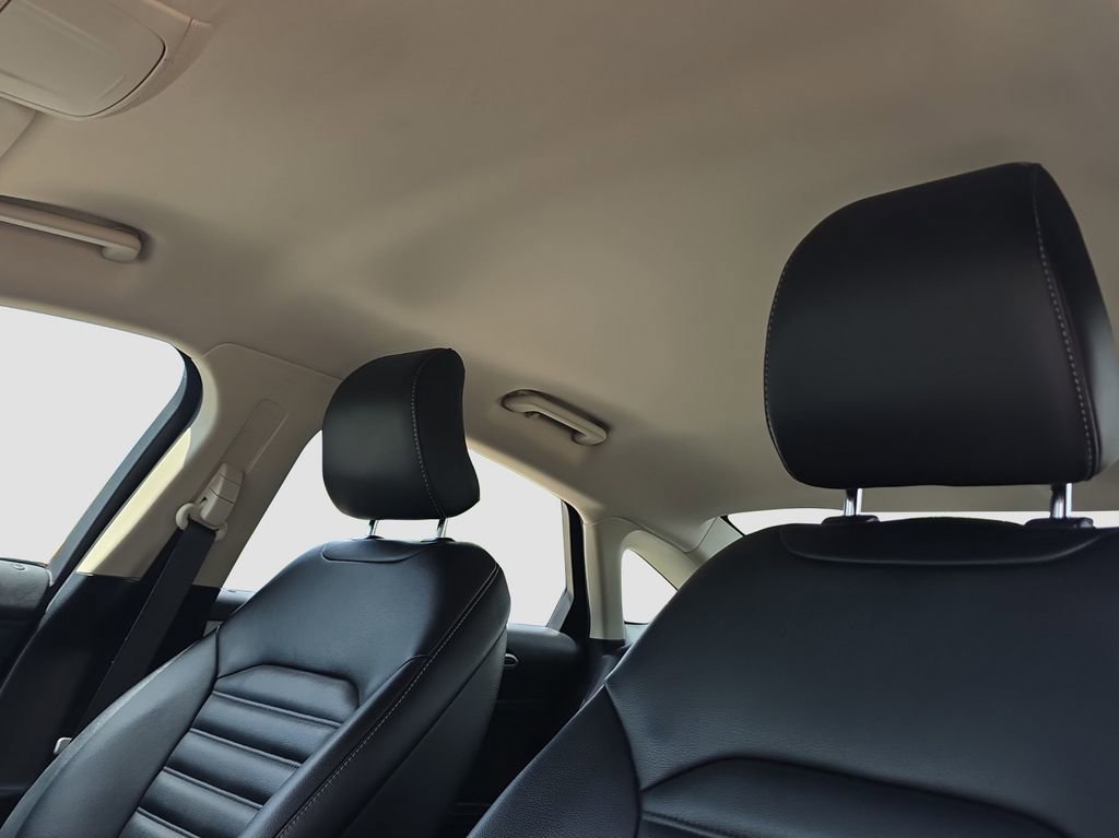 Used 2019 Silver Ford SEL image 8