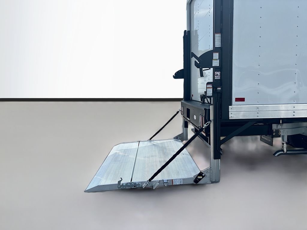 New 2026  Mercedes-Benz Knapheide Dry Box image 39