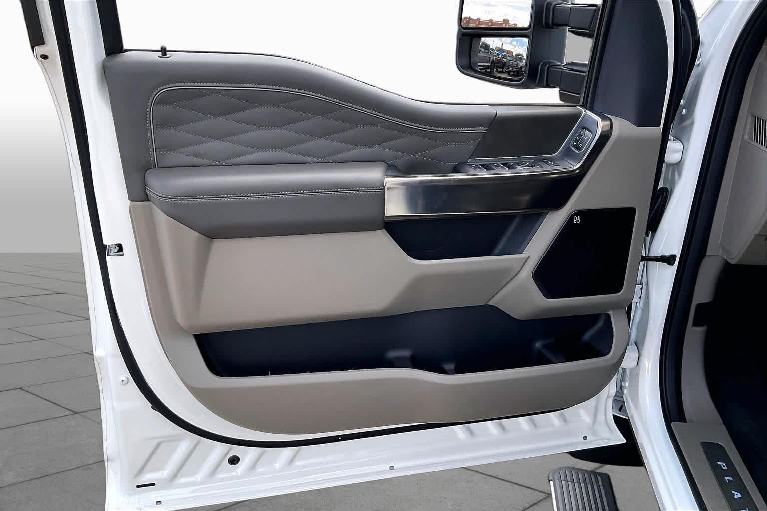 New 2026 Star White Metallic Tri-Coat Ford F-350® Platinum® image 10