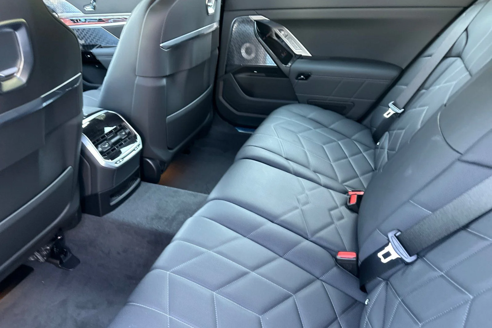 New 2026 Black Sapphire Metallic BMW eDrive50 image 9