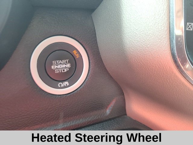 Used 2022 White Ram Laramie image 9