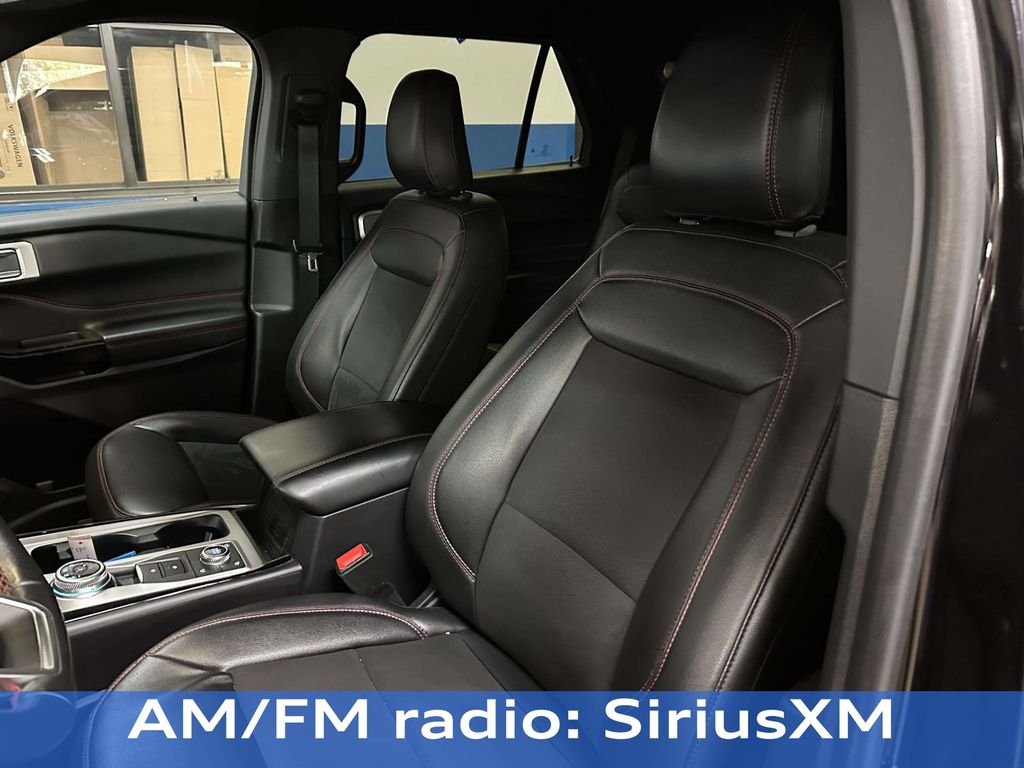 Used 2024 Black Metallic Ford ST-Line image 10
