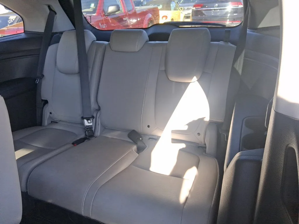Used 2018  Honda EX-L image 14