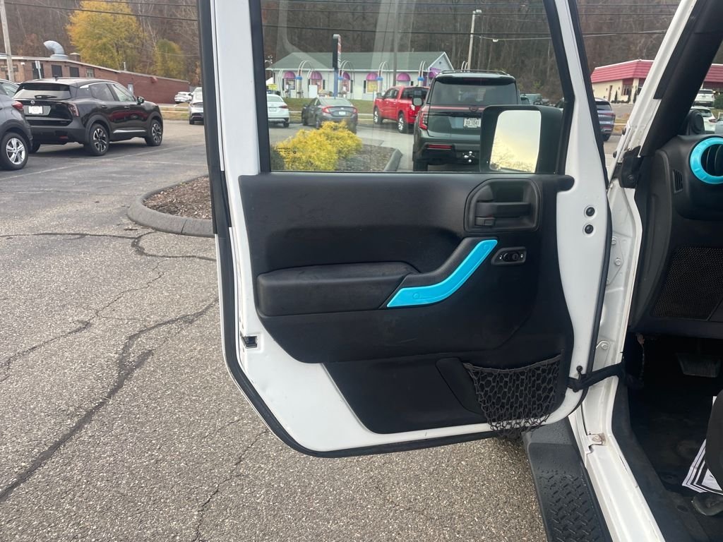 2014 Jeep Wrangler Unlimited Sport - Photo 10