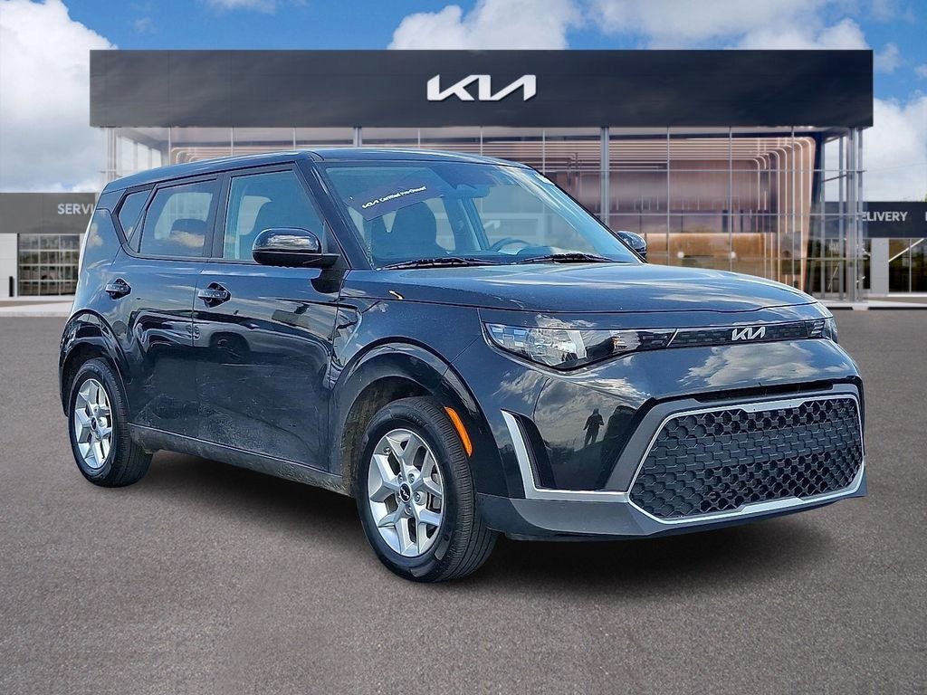 2024 Kia Soul 2.0L LX IVT's photo