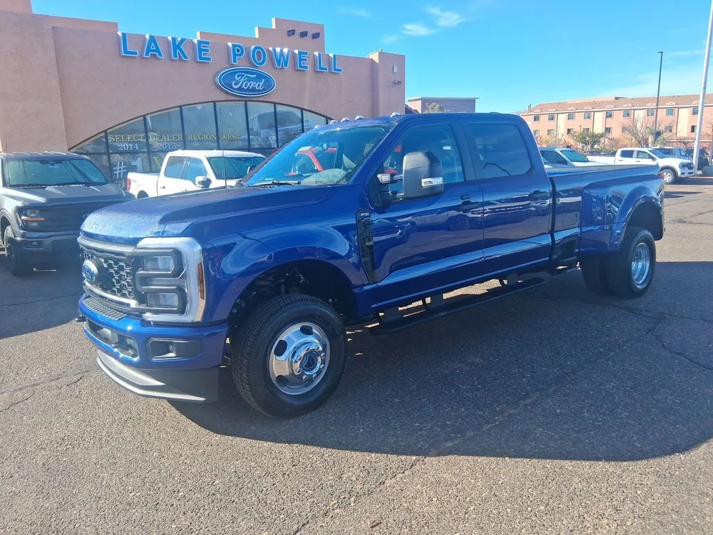 2026 Ford F-350 XL 4x4 Crew Cab 8' Box DRW's photo