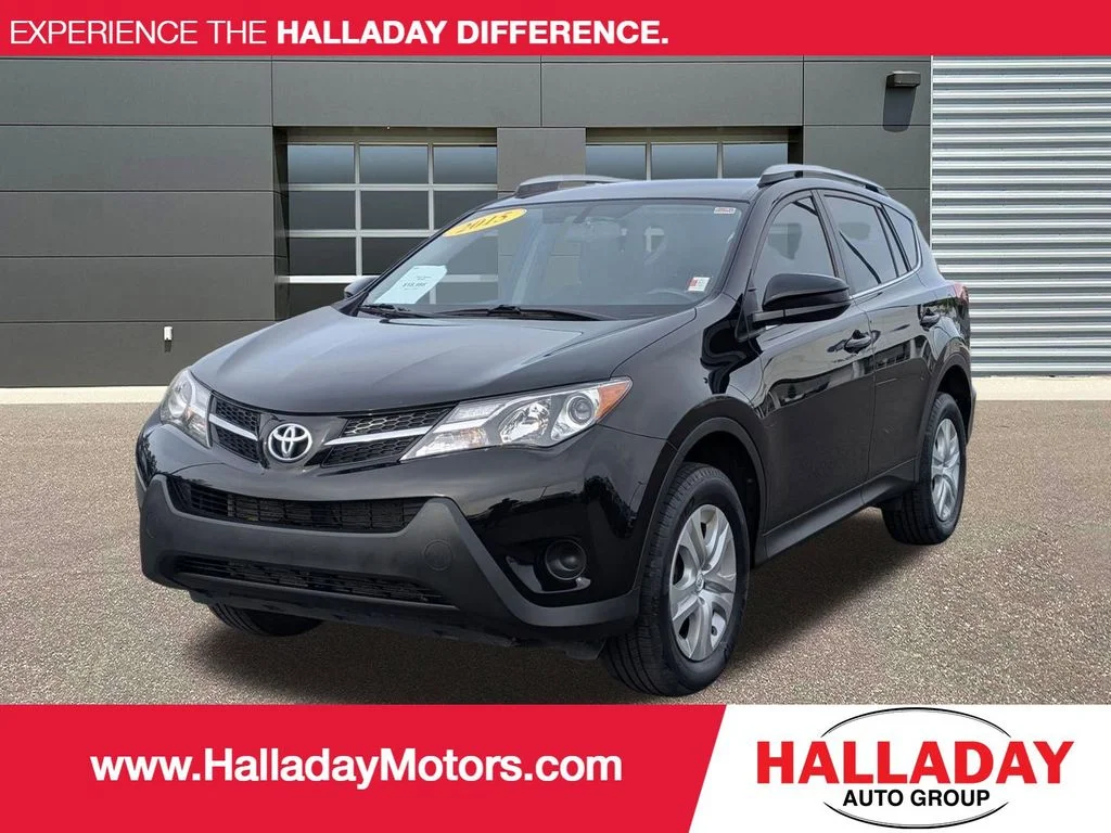 2015 Toyota RAV4 LE AWD's photo