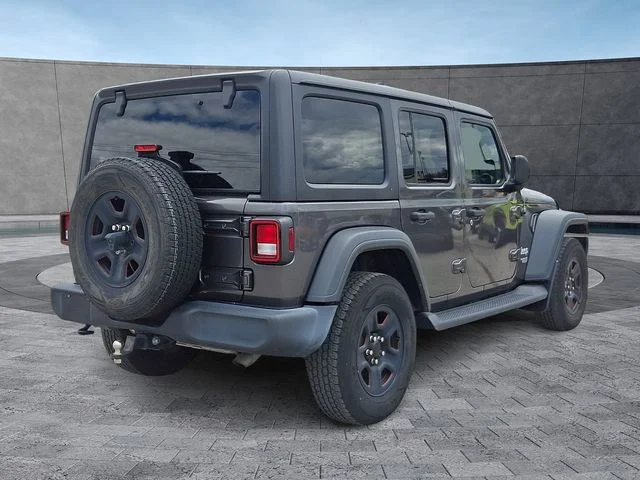 Used 2018 Gray Jeep Unlimited Sport image 10