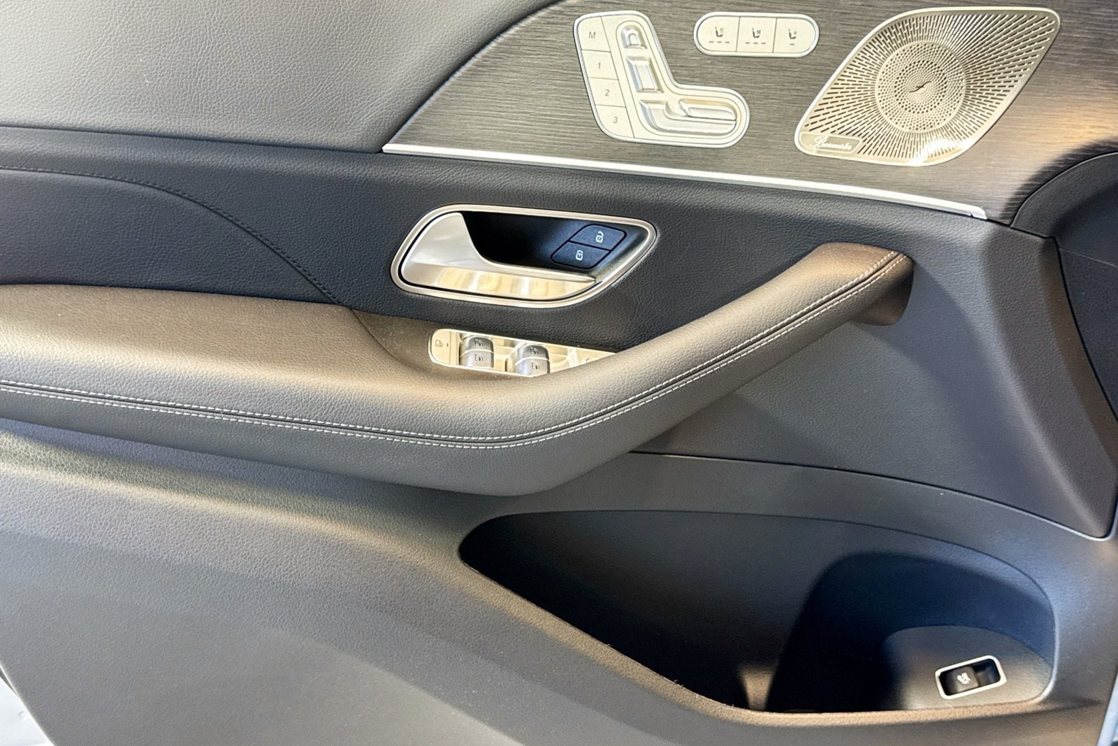 New 2026 Cirrus Silver Metallic Mercedes-Benz GLS 450 image 16
