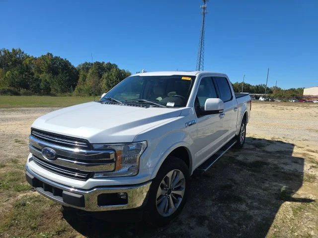 Used 2018 White Ford Lariat image 2
