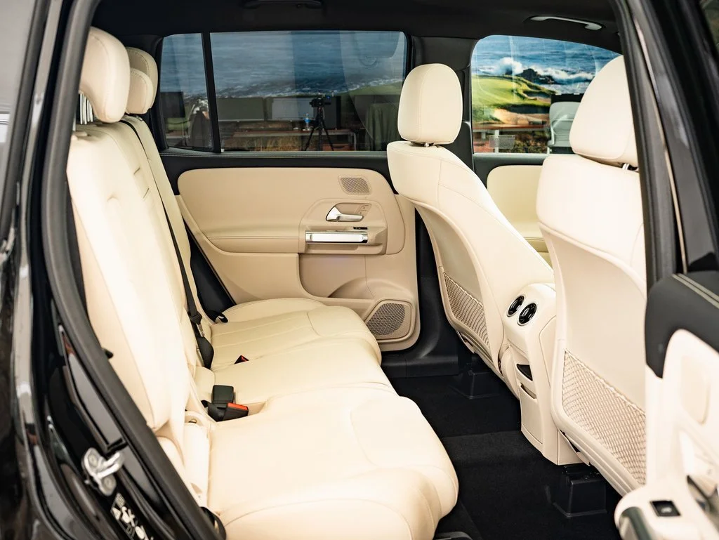 Used 2025 Night Black Mercedes-Benz GLB 250 image 36