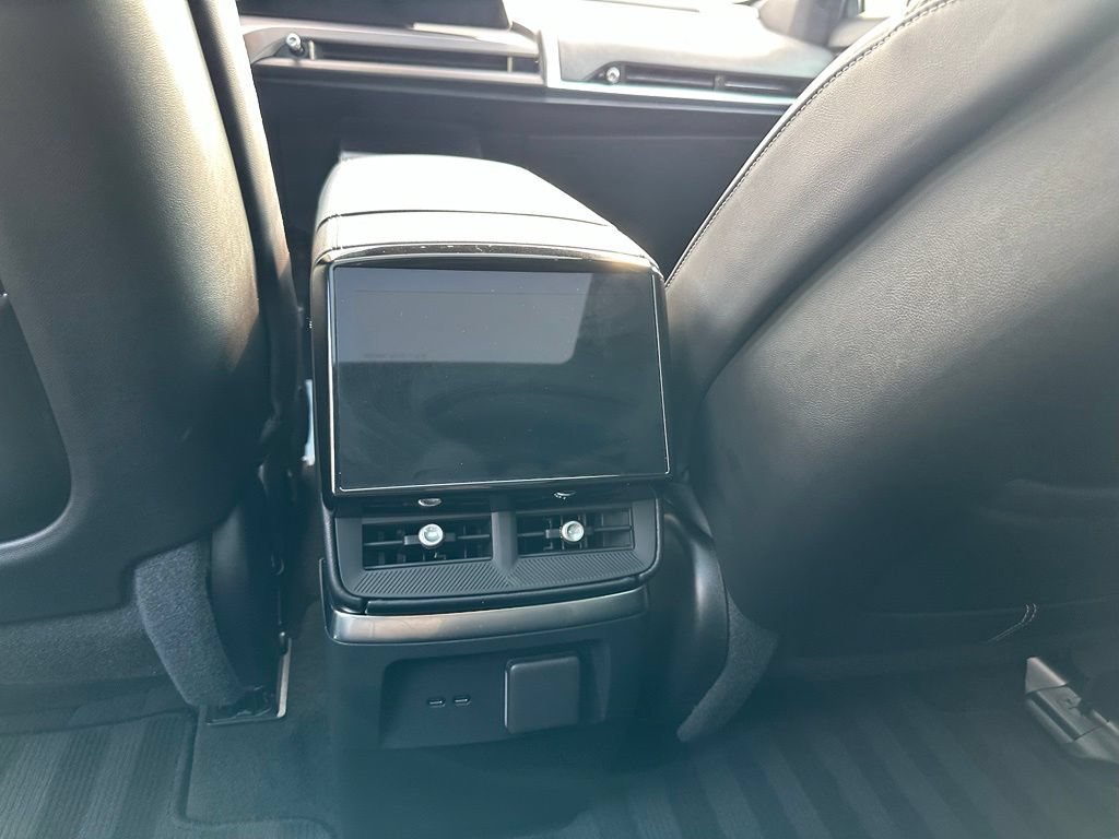 2026 Cadillac VISTIQ Luxury - Photo 27