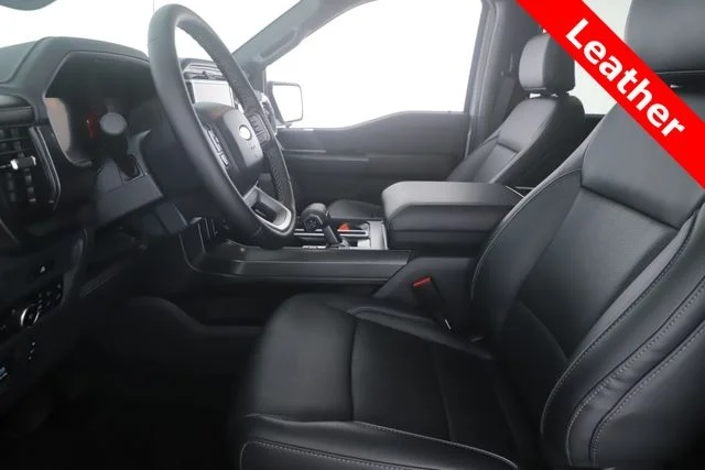 Used 2025 Gray Ford Lariat image 16