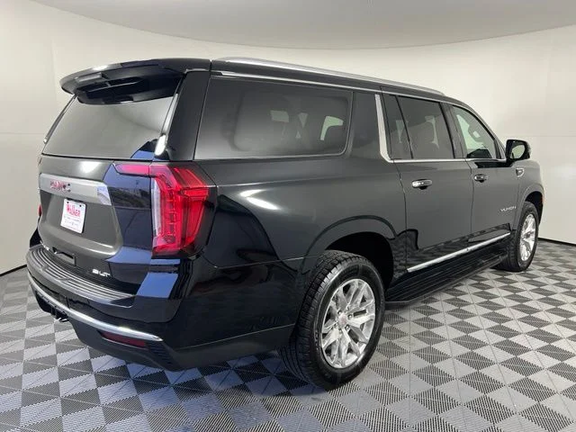 2023 GMC Yukon XL SLT - Photo 7