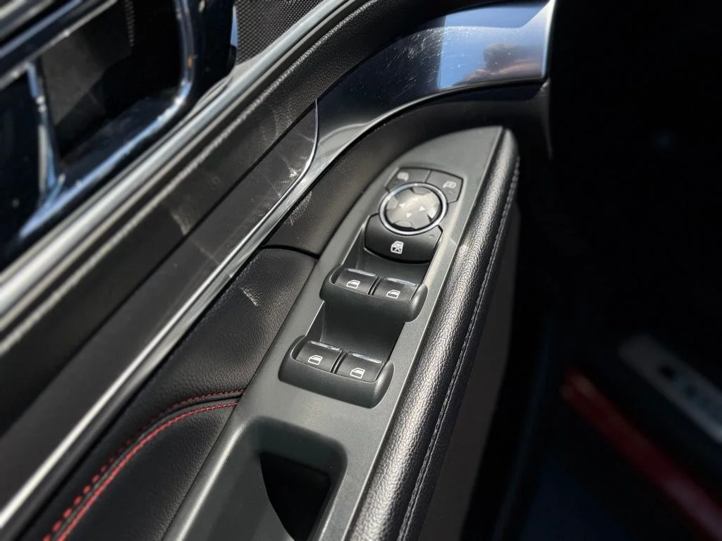 Used 2017 Red Ford Sport image 17