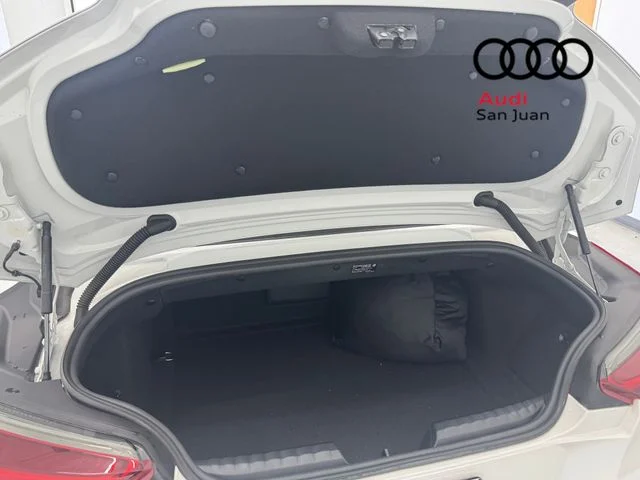 Used 2025 White BMW sDrive M40i image 13