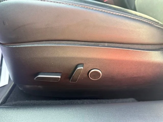 Used 2021  Tesla Performance image 28