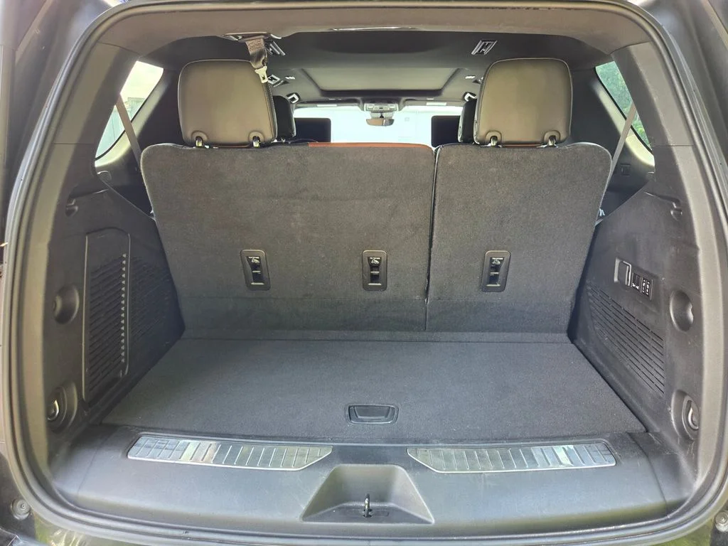 Used 2023 Black GMC Denali Ultimate image 25