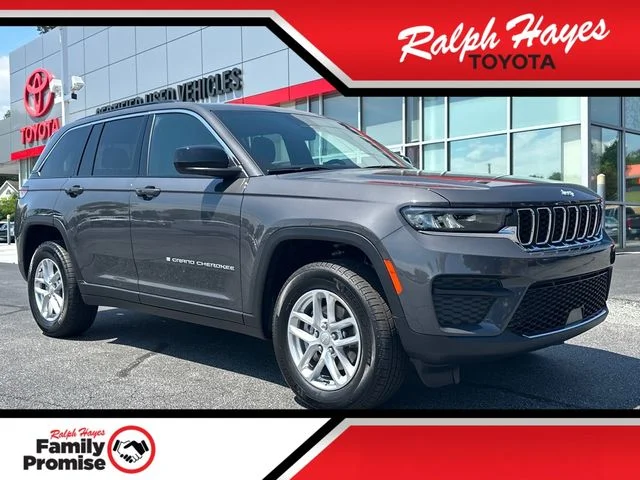 2025 Jeep Grand Cherokee Laredo X 4x4's photo