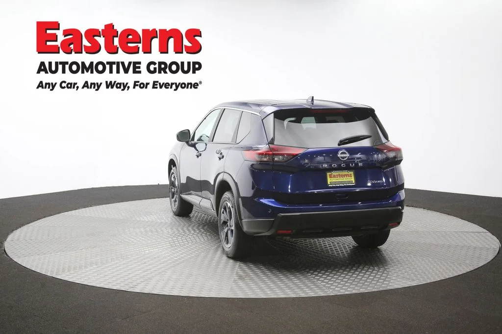 Used 2024 Blue Nissan SV image 65