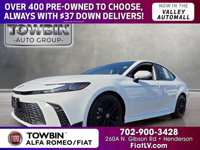 2025 Toyota Camry SE
