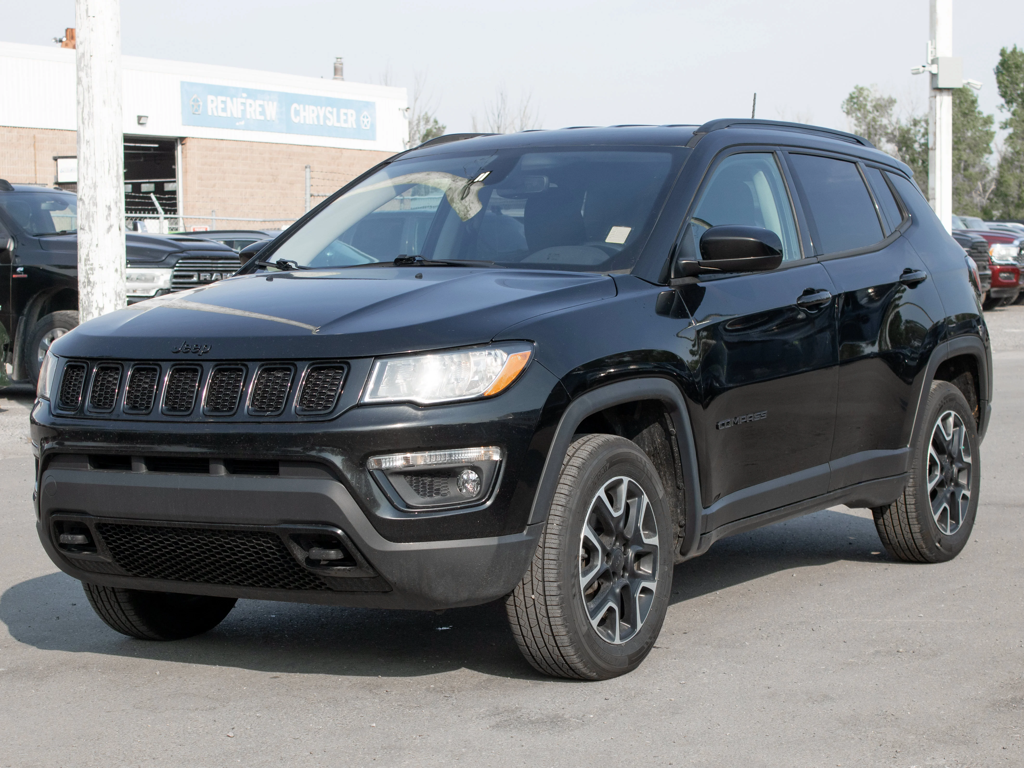 Certified Used 2020 Black Jeep Upland Edition * Heated Seats | 2.4L MultiAir | Apple CarPlay | Backup Camera | Remote Start image 12