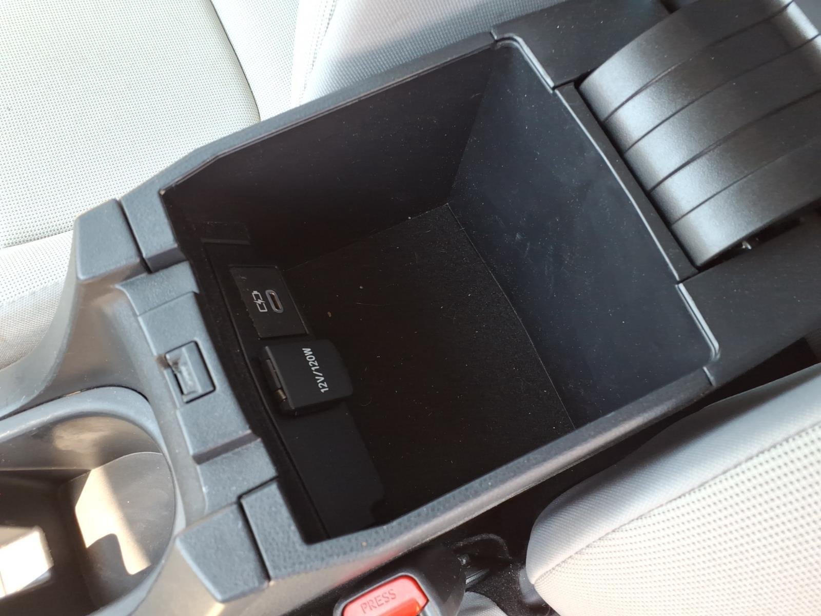 Used 2024 Sonic Silver Toyota L image 19