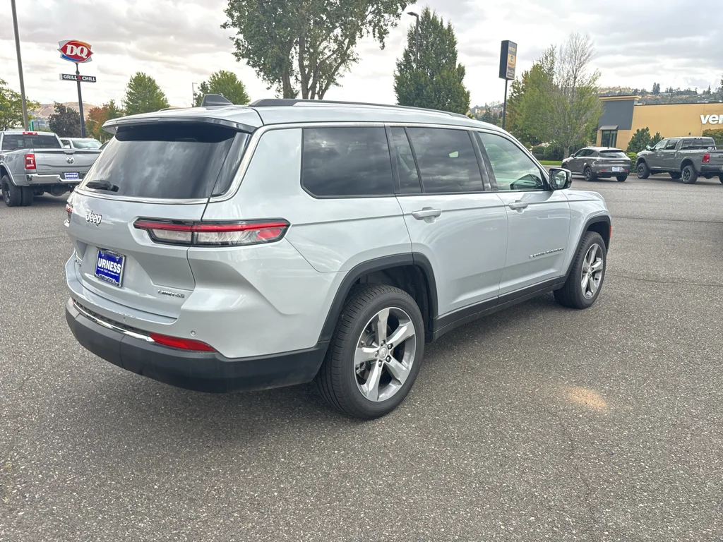 Used 2021 SILVER ZYNITH Jeep Limited image 16