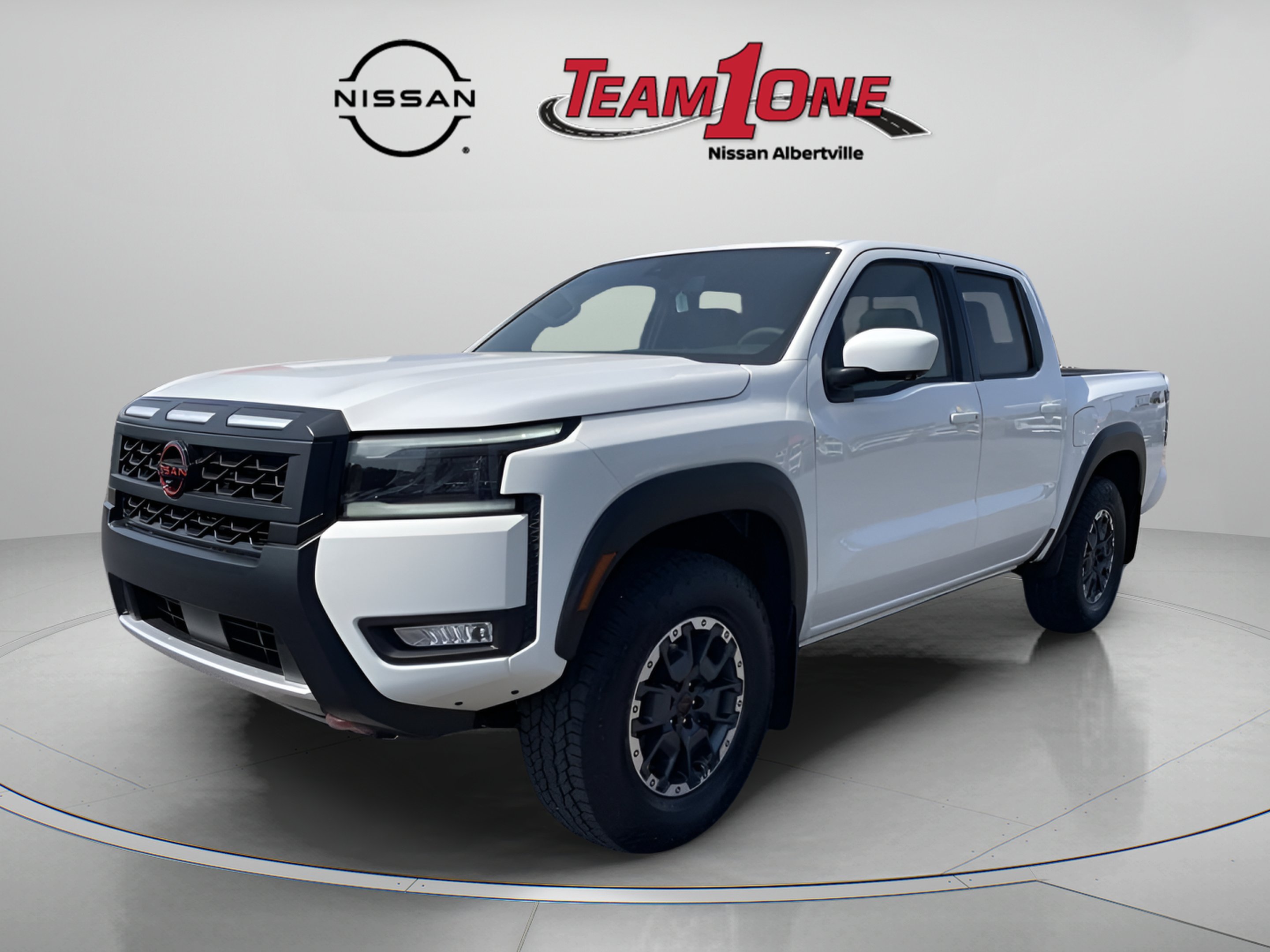 New 2026 Glacier White Nissan PRO-4X image 3