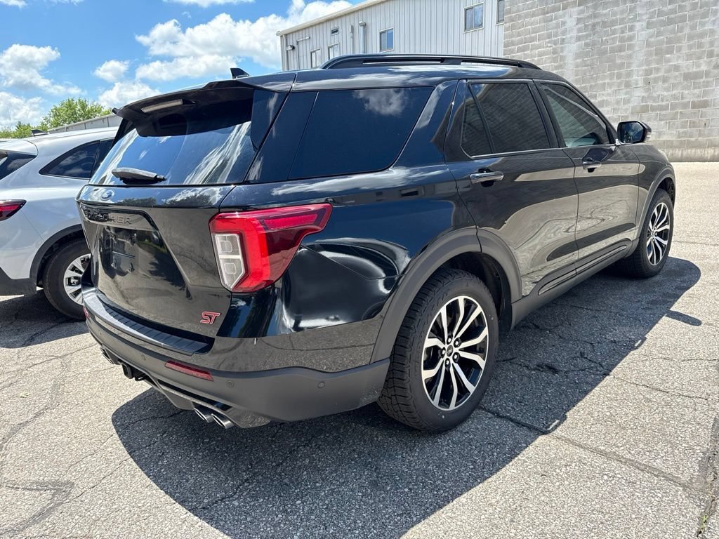 Used 2020 Black Metallic Ford ST image 4