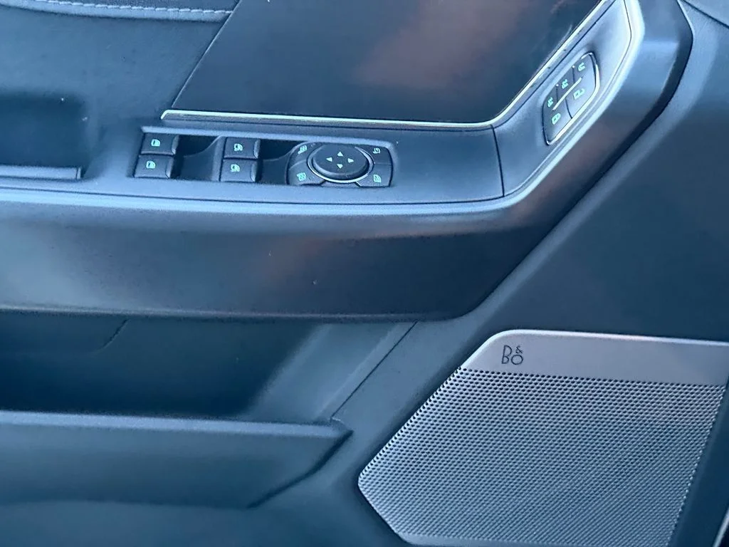 New 2026 Oxford White Ford Lariat® image 17