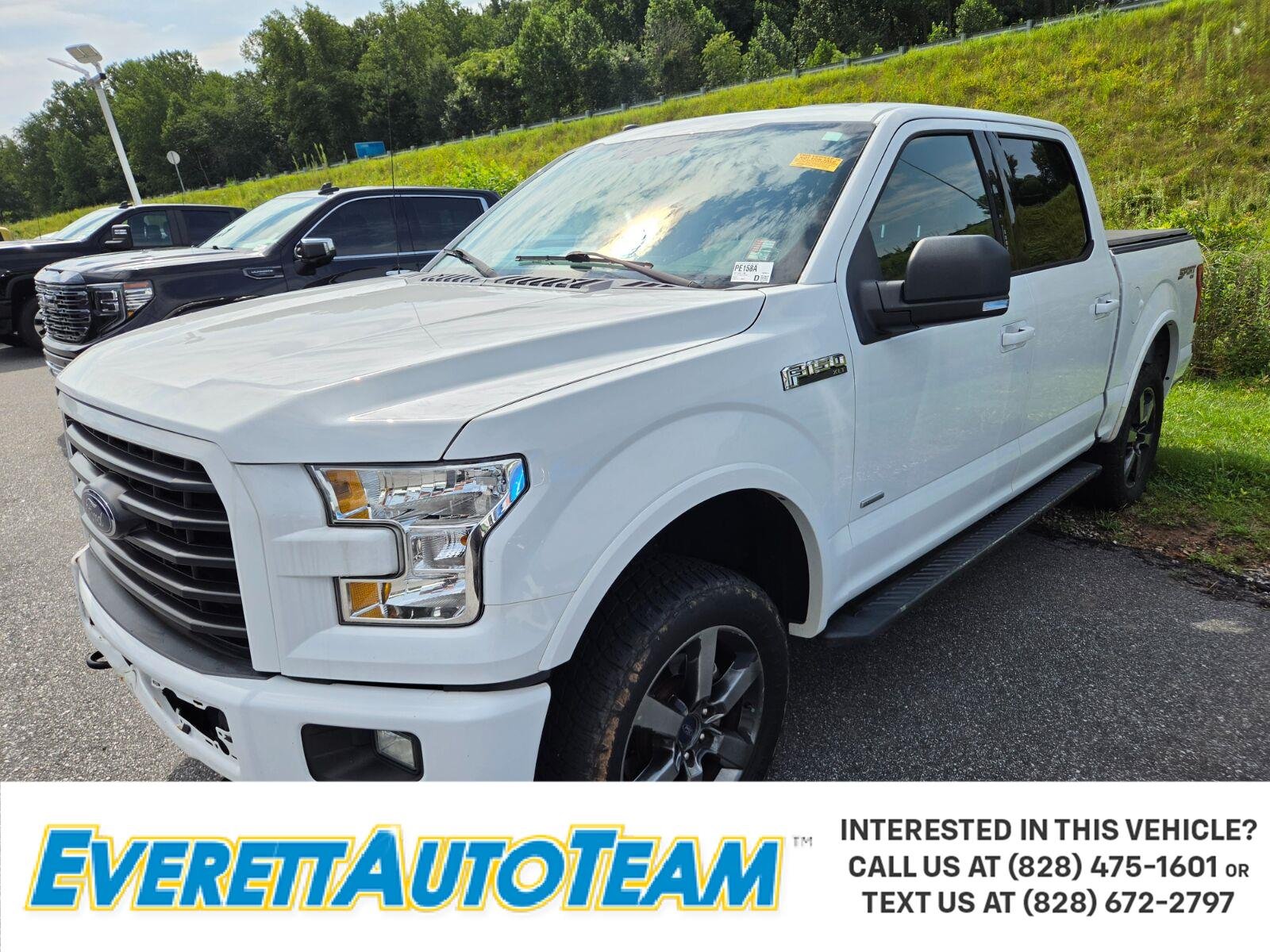 Used 2017 Oxford White Ford XLT image 1