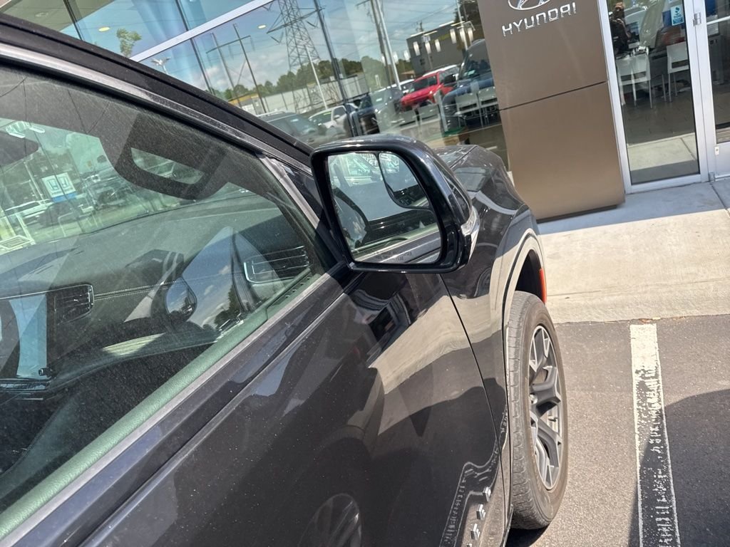 Used 2024 Black Jeep Series III image 12
