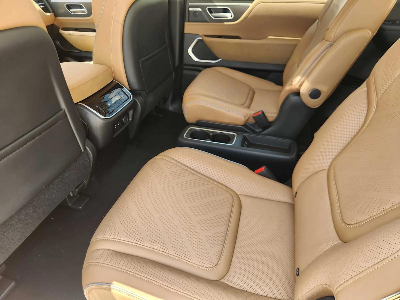 New 2027 BLACK OBSIDIAN INFINITI Luxe 4WD image 20