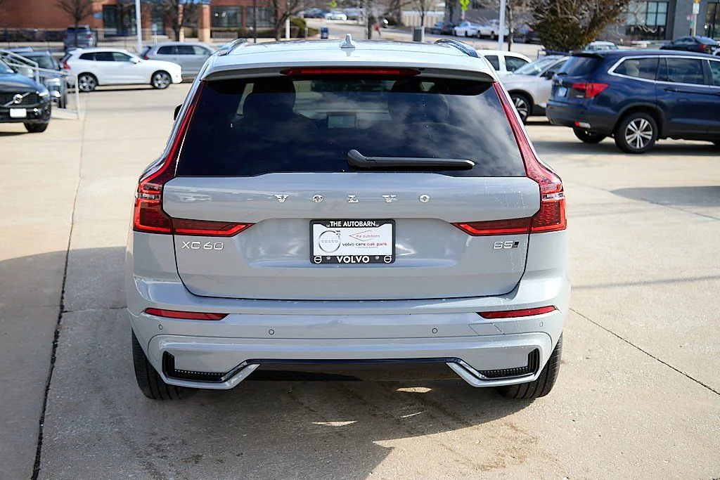 New 2026 Vapour Grey Volvo Core image 8
