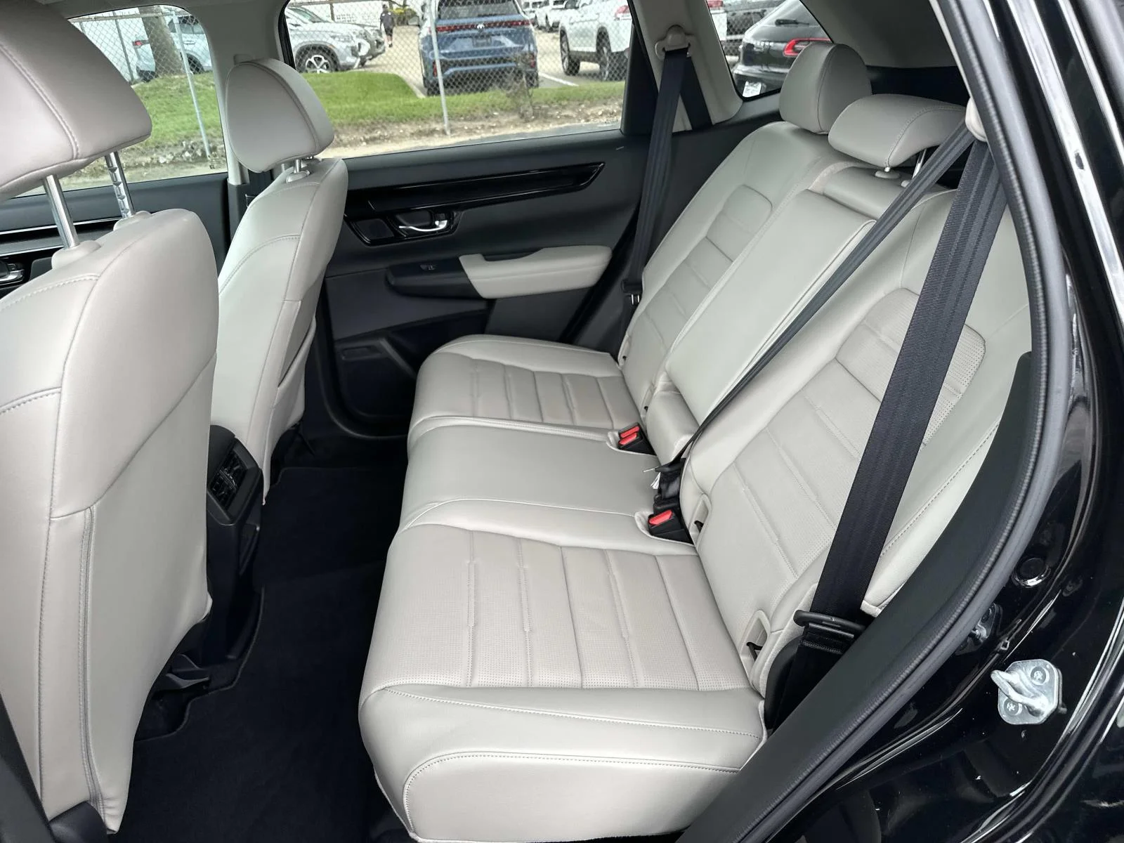 Used 2025 Black Honda EX-L image 10
