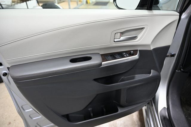 2023 Toyota Sienna XLE - Photo 31