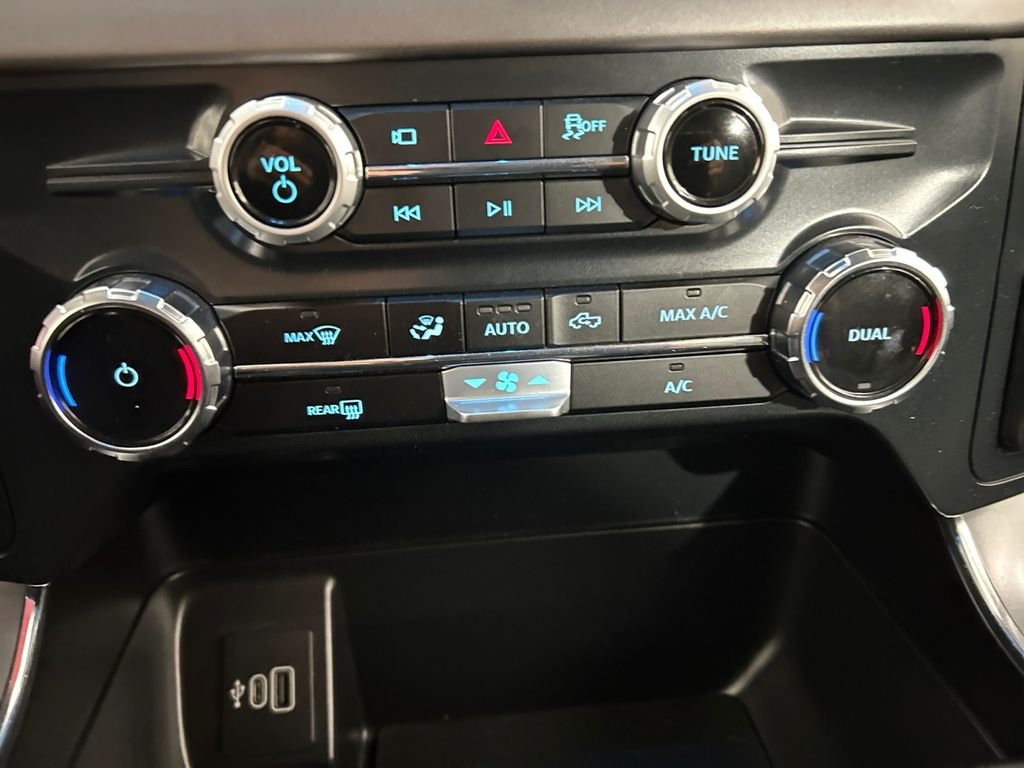 2025 Ford F-150 XLT - Photo 30