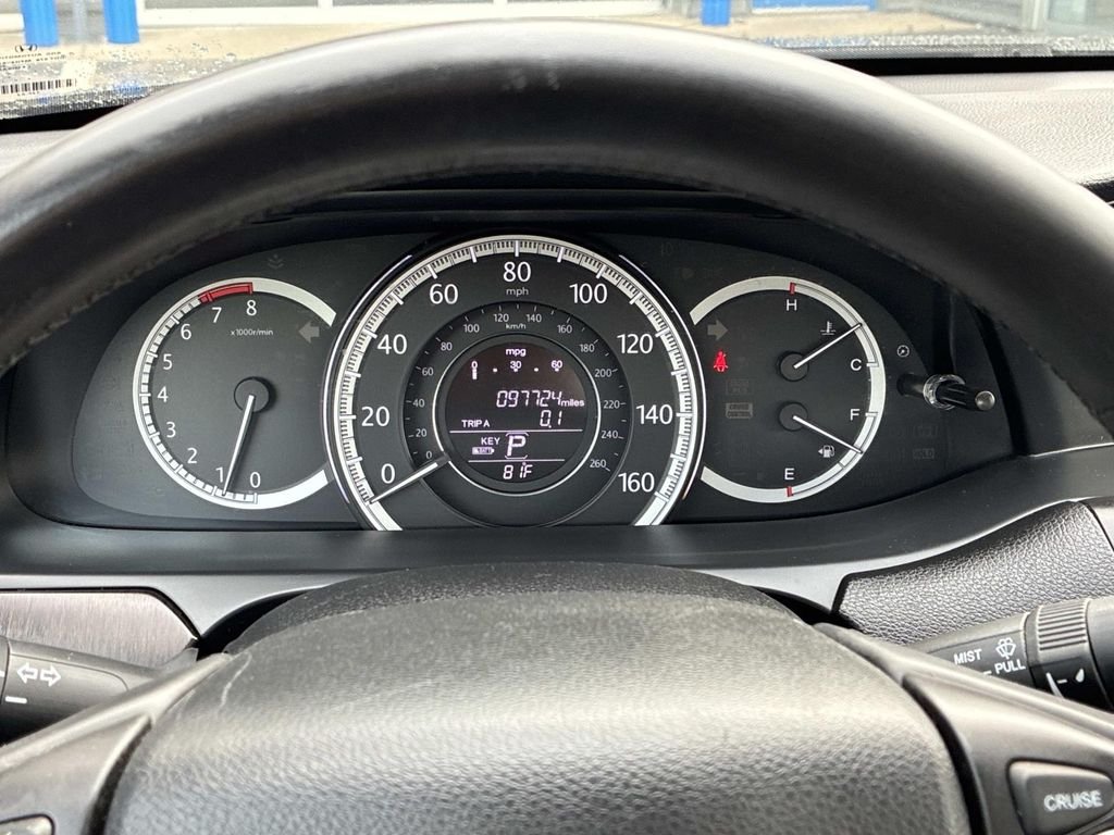 Used 2015  Honda EX-L image 27