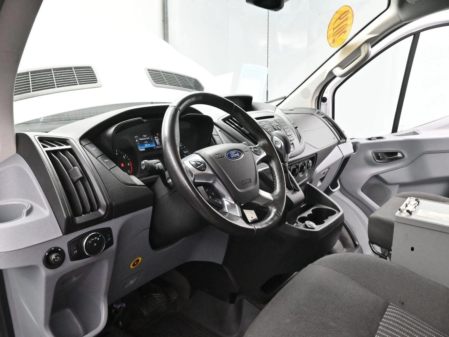 Used 2019  Ford 250 image 20