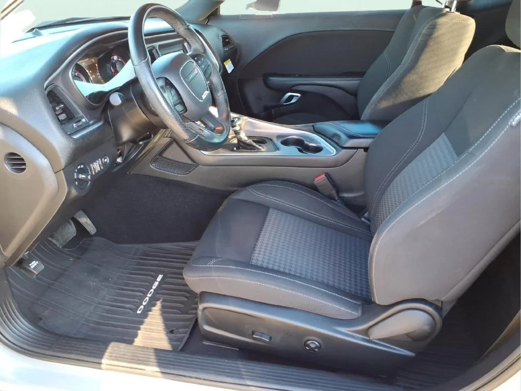 Used 2021 Gray Dodge SXT image 16