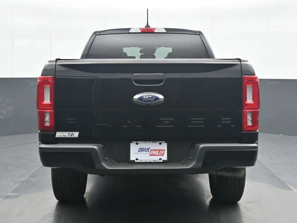 Used 2023 Black Ford XLT image 5