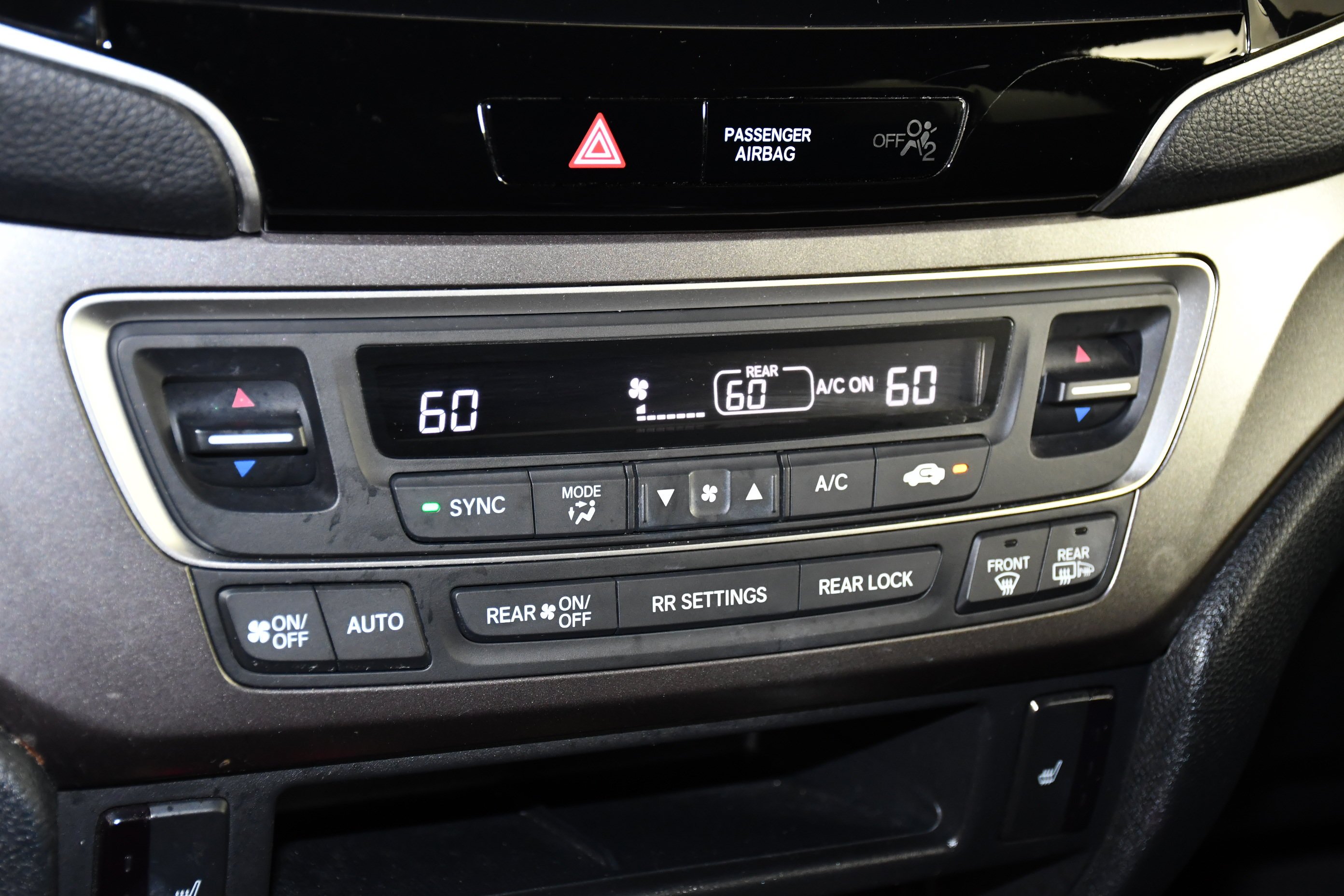 Certified Used 2022 Platinum White Pearl Honda Sport image 28