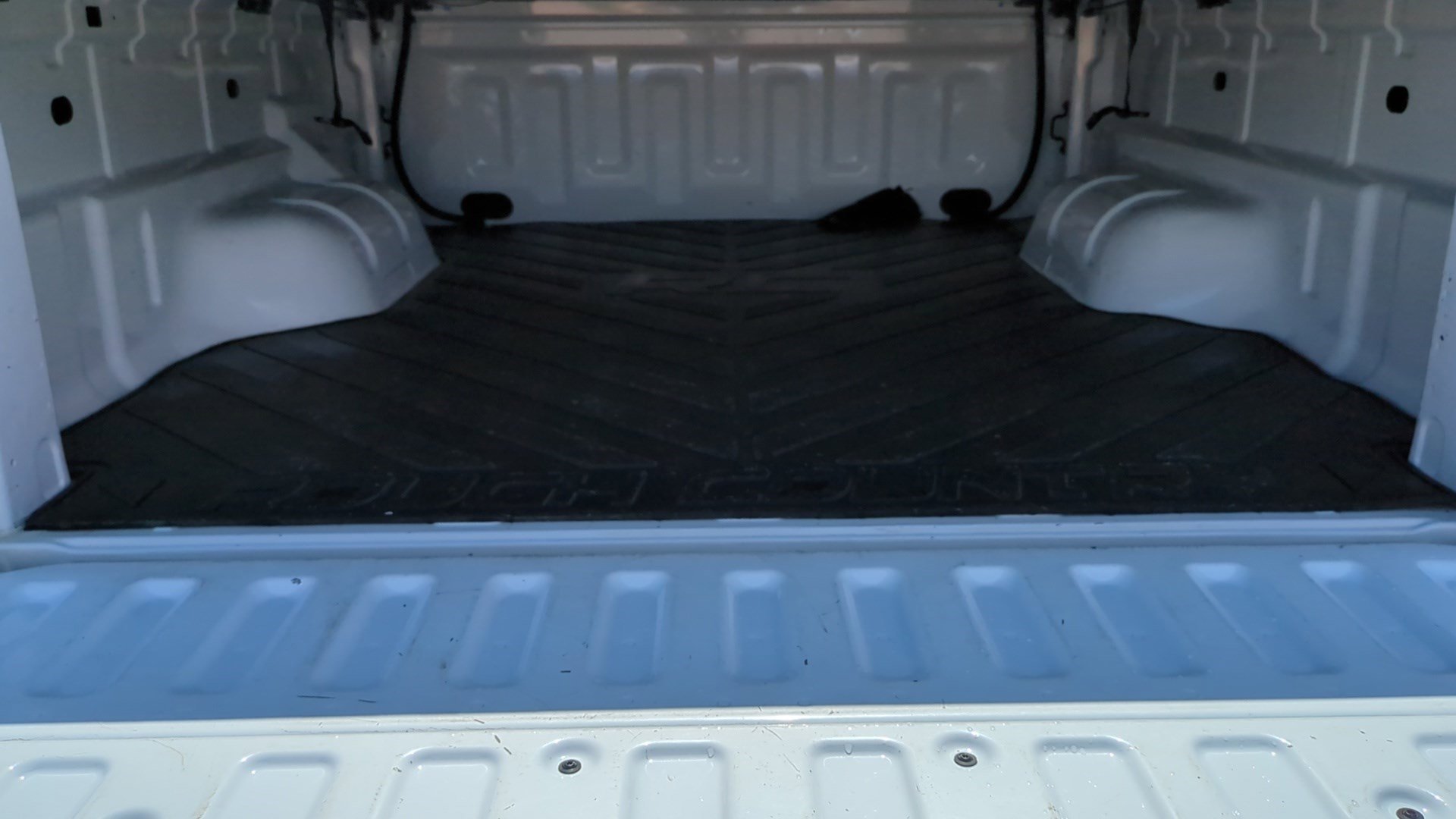 Used 2021 Oxford White Ford XL image 26