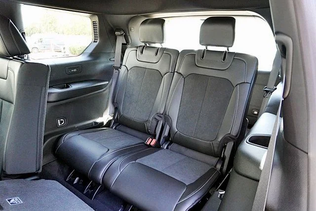 New 2026 Bright White Clearcoat Jeep Altitude image 22