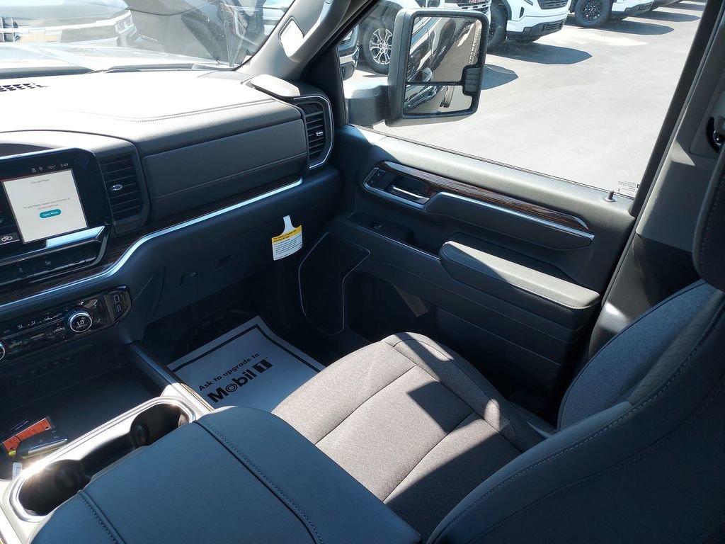 New 2026 Onyx Black GMC SLE image 11