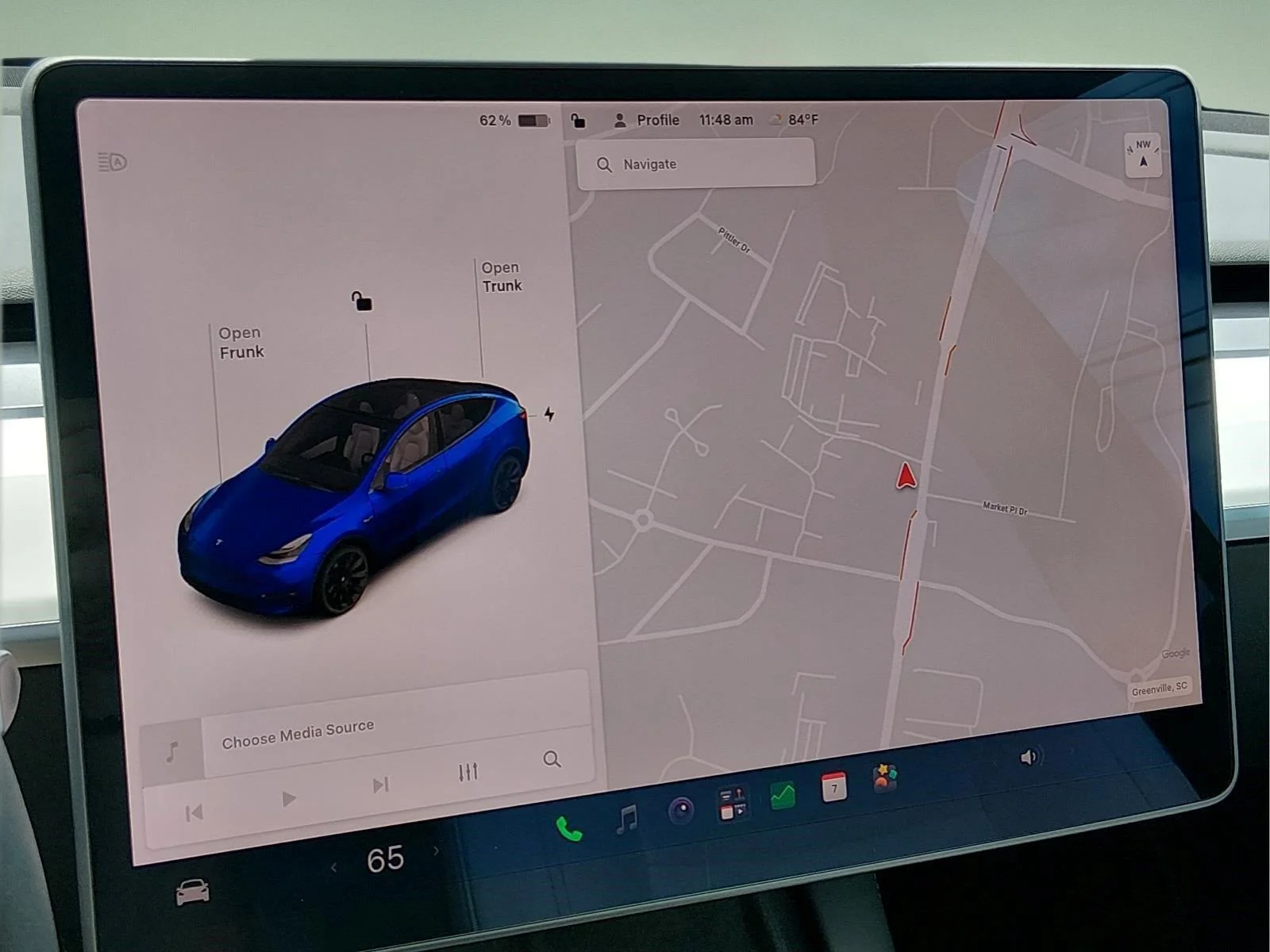 Used 2021  Tesla Long Range image 24