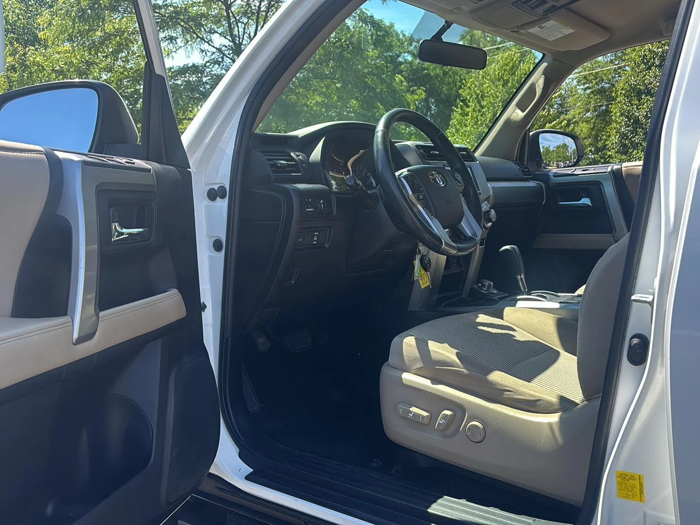 Used 2016 Super White Toyota Limited image 2