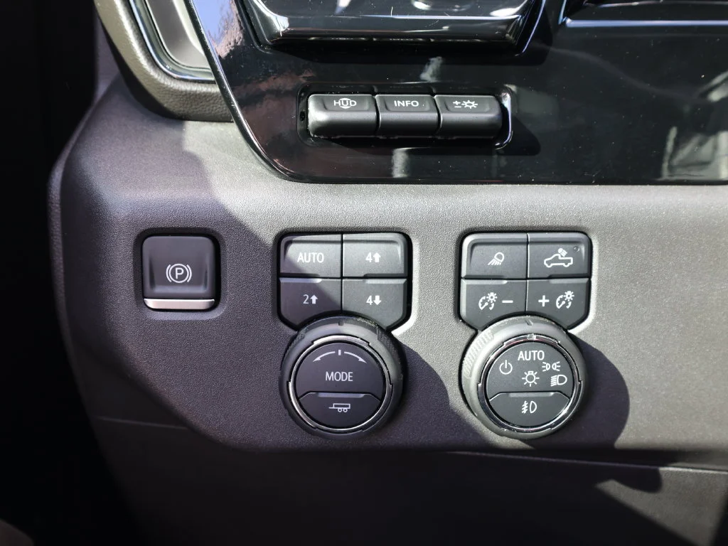 Used 2024 Gray Chevrolet ZR2 image 35